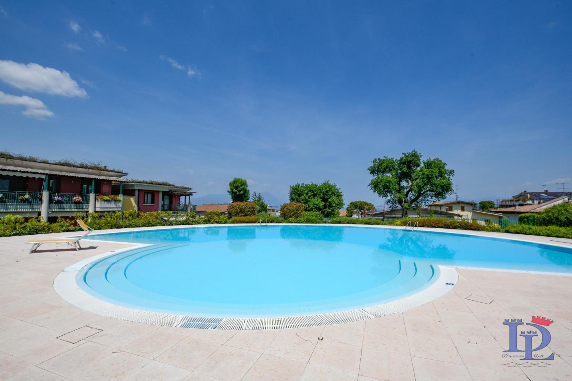 Desenzanoloft Official Partner Marriott Homes & Villas - Paradise Lake View In A 5 Pools Exclusive Residence Desenzano del Garda Ngoại thất bức ảnh