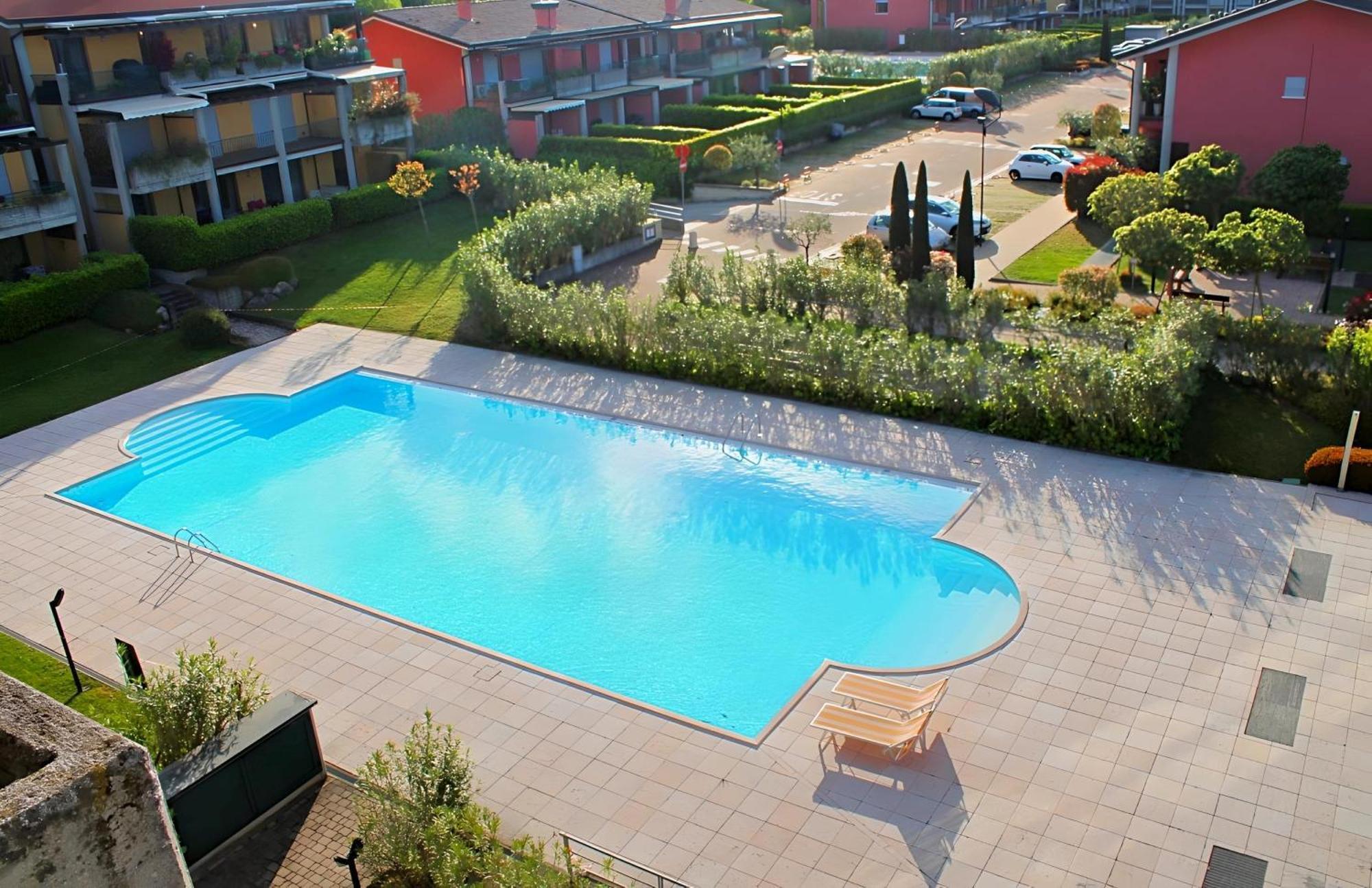 Desenzanoloft Official Partner Marriott Homes & Villas - Paradise Lake View In A 5 Pools Exclusive Residence Desenzano del Garda Ngoại thất bức ảnh